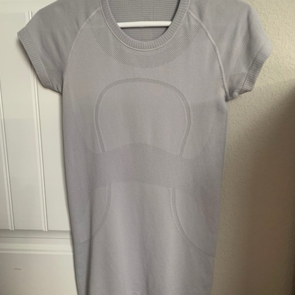 Lululemon Swiftly Tech